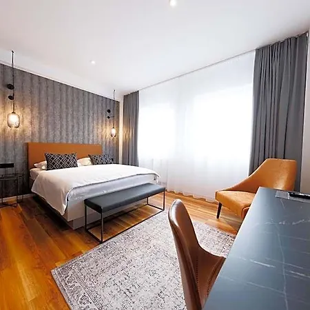 Internationales Studierendenhotel Hotel *